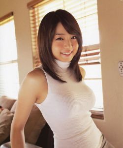 kawaii-sexy-love:  Shizuka Nakamura 中村静香