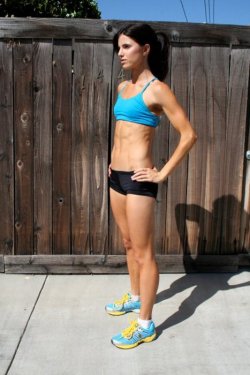 fitnesschicks:  Rachele Brooke Smith
