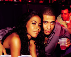 Heatofthemoment:   Aaliyah &Amp;Amp; Her Brother Rashad.  &Amp;Lt;3 