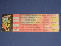 Randomly found this while surfing. That was my first concert. Someone else was there too. =)