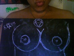 myvenusdoomx3:  Topless Tuesday Chalkboard Tits Edition  LOL, pretty sure this is the first chalk sign i&rsquo;ve seen! very clever!