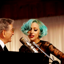 The lady is a tramp - Tony Bennett Ft Lady Gaga