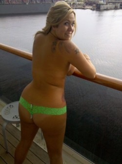 Chelseasparrow:  Back View ;) #Ass #Thong 