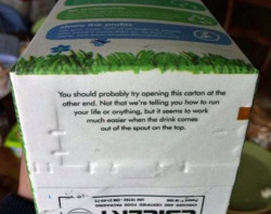 Un cartón de leche muy educado