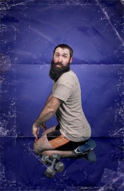 chakrabot:  halfburiedbow:  beer-for-my-horses:  beastheads:  thenameisjack:  rudeandspookydoctor:  Men Photographed in Stereotypical Pin-up Poses  Never not reblog.  I really need to print these out and put them around my apartment.  The Lumberjack omg