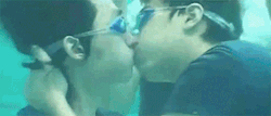 kyuhyun-obsessed:  sujudom:  pumpkinholic:  Sungmin and Eunhyuk doing underwater mouth to mouth respiration and Kyuhyun….  1st- “Hey… “ | 2nd- “what’s going on?” | 3rd- “Oh, he’s kissing Sungmin!” | 4th- *giggles* | 5th-“wait a