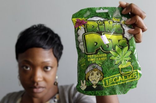 yahoonews:  Marijuana-shaped candy has parents adult photos