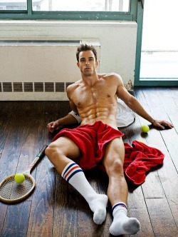 sjcollegeboi:  rugbysocklad:  Fit as Fuck!  tennis, anyone?…  More balls&hellip; Less towel&hellip;just stand up&hellip; And let your balls drop&hellip; In my dreams.