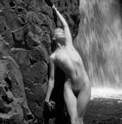 brookelynne:  Brooke Lynne - Andrew Kaiser the waterfall effect. 