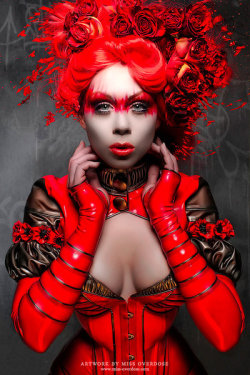 fetishistic:   Ophelia Overdose aka Miss Overdose one of the most famous alt model and one of my fav 