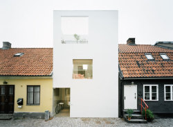 beanfield:  The Stark-White Townhouse by