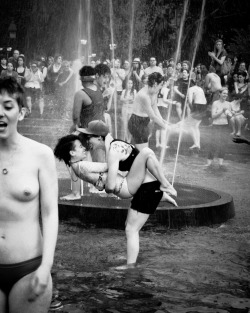 femme-vitale: Washington Square Park at the end of the New York City Dyke March. One of my favorite days of the year. 