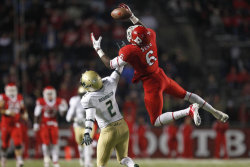 yungkingspotty:  Sanuuuuu!!! missed the catch, but this is still an amazing picture so here you go. =P 