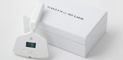 A vibrator alarm clock. Seriously! (Maybe *this* would finally turn me into a morning person.) everykissbeginswith-kay:  babsissuchafuckinglady:  negritaaa:  beautiful-rendezvous:  kissmyskittles:   A completely new way of waking.  An alarm clock that