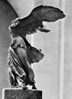  Winged Victory of Samothrace, also called