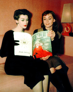 vintagegal:  Dovima and Audrey Hepburn on the set of Funny Face (1957)