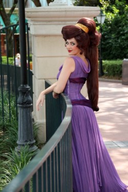 ohfuckyeahcosplay:  Growing up, I had a Megara doll. You know what I always wanted from her ? Her dress, dude.  