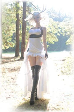 totallysociallyawkward:  krabsnack:  wigmund:  klaidon:  the-creepy-guy-next-door:  b-b-b-bing-crosby:  vanillavalerian:  steampunkxlove:  The new “White Buck” dress from Steampunk Couture. It comes with the leggings and bust accentuating harness.