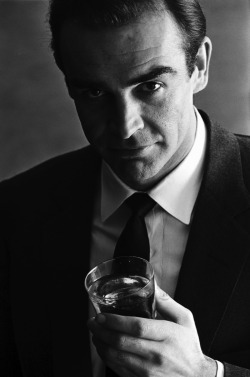toninetica:  Sean Connery, 1962 Advertising Shoot For Smirnoff Vodka Photo by Terence Donovan 
