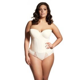 Ashley Graham.[follow for LOADS more from this stunning creation] - Certified #KillerKurves