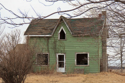 previouslylovedplaces:Abandoned green house by SuperDaveB on Flickr.
