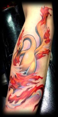 fuckyeahtattoos:  I originally came up with the concept of a Phoenix in regards to how we change ourselves as life carries on, whether it be for ourselves or others. I had the idea to use a Moltres because of my interest in video games, and the freedom