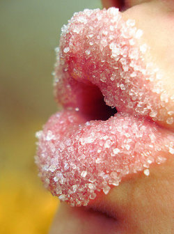 Lips like sugar - this is HOT!