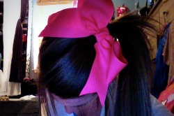Adore hair bows!