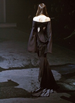 seensense:  Givenchy haute couture S/S 2007