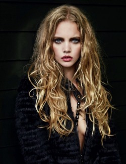 Marloes Horst Photography by Marcin Tyszka Published in L'Officiel, October 2009