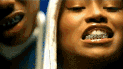 thefinestbitches:   Grillz | Nelly featuring