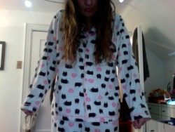  lookit my new pj&rsquo;s!! they match ahhah i&rsquo;m so excited my amazing boyfriend is sending me footie pajamas I CAN&rsquo;T WAIT hahahhaa i got way too many new pajamas for hanukah&hellip;.  