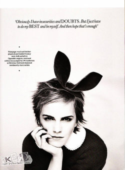 Awwww bunny ears on Emma Watson!