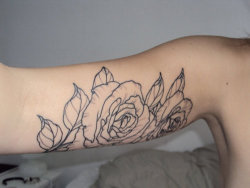 w-a-v-e:  ecs-tatic:  I want this so bad  this is going to be my first tattoo 