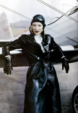  Cate Blanchett for Vogue, December 2004