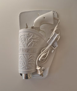 tangledandguilty:  eightypi:  tiffannyan:  ianbrooks:  The 357 Magnum Gun Hair Dryer by Jerdon Industries This vintage hair dryer is an actual thing that existed back in 1981 CE. It was ideal for persons who believed they were cowboys and yet didnt quite