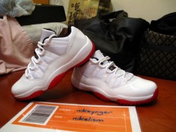  http://www.sneakerfiles.com/2012/01/20/air-jordan-xi-11-low-whiteblack-varsity-red-release-date-info/