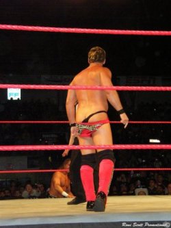 Jericho showing off that thong =D