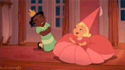 thebestworstidea:  shaolina:  juvjuvychan:  waterjewelemi:  amermaidhasnotears:  girlsbydaylight:  littledust:  LADIES SUPPORTIN’ LADIES.  There are a lot of things that I love that The Princess and the Frog did (finally a black princess! finally a