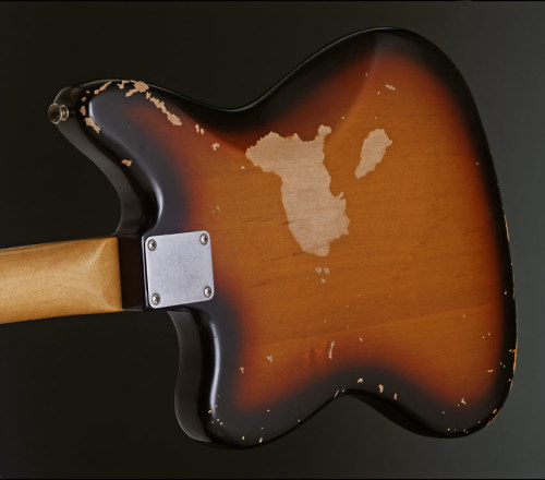 La Fender “Kurt Cobain” Jaguar porn pictures