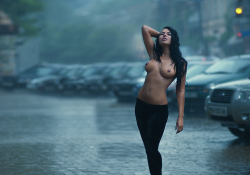  topless in the rain :) i can feel the raindrops now&hellip;