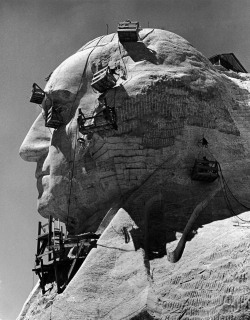 Construction of George Washington section of Mt. Rushmore Monument photo by Alfred Eisenstaedt, 1940