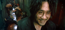 santiagowani:  iwdrm:  “Laugh and the world laughs with you. Weep and you weep alone.” Oldboy (2003)  ♥