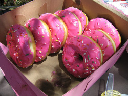kuava:  radehcal:  donuts :o  those look