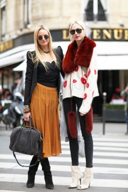 uk-street-style:  Blonde Duo