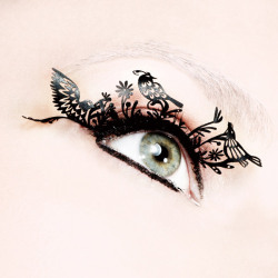 msparrish:  myinternalstrawberry:  Paperself Lashes ~  Origami lashes! hot or not? 
