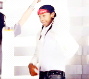 young-wild-mindless:   hes so adorable. omg xx  ASDFGHJKL *___* 