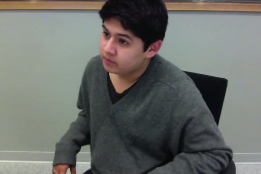 this is what i look like in class&hellip; i really like to pay attention. 