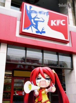 peterpayne:  Fast Food Wars. The Colonel