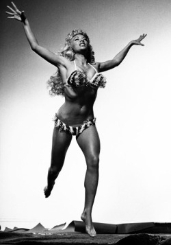 1950sunlimited:  Lilly Christine A &ldquo;jump photo&rdquo; taken by Phillip Halsman (1953) 